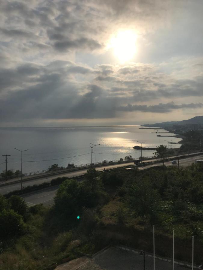 Aparthotel Black Rose Kaşüstü Zewnętrze zdjęcie