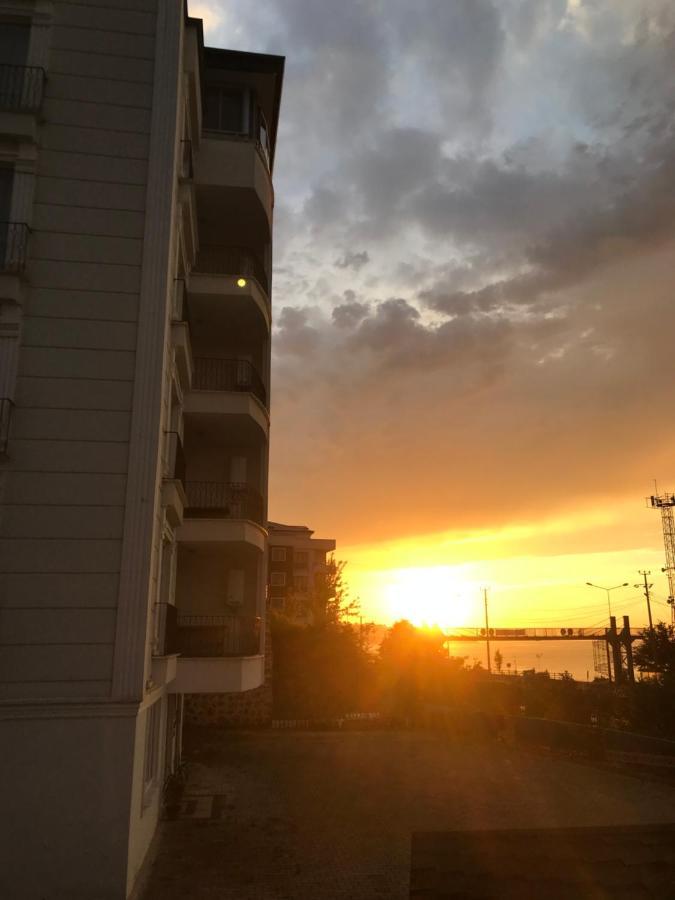 Aparthotel Black Rose Kaşüstü Zewnętrze zdjęcie