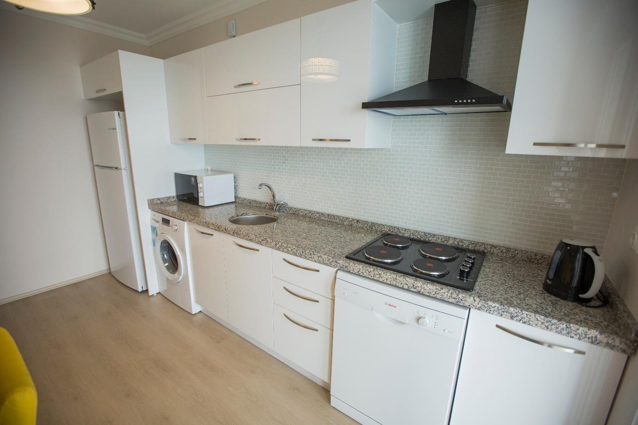 Aparthotel Black Rose Kaşüstü Zewnętrze zdjęcie